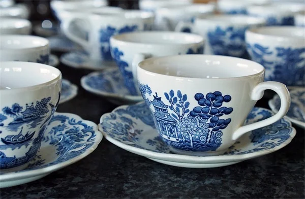 冬の芝生準備で春の差がつく！やるべき作業を徹底解説